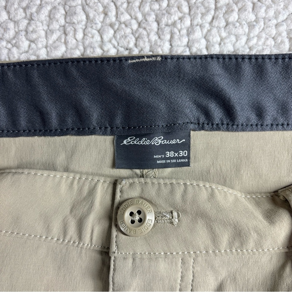 Eddie Bauer Tech Pants Men Tan Size 38 x 30 Lightweight Stretch Fabric Outdoor - Picture 8 of 16